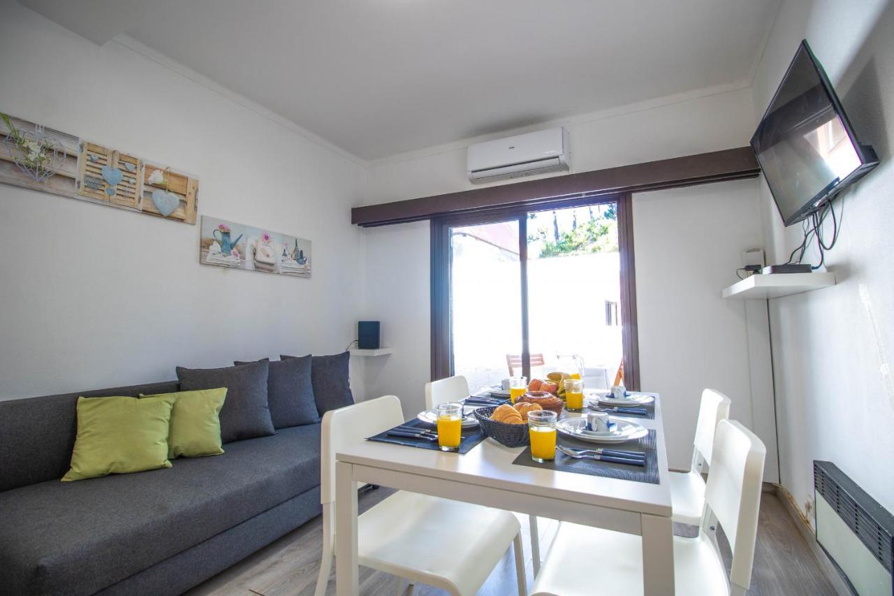Apartment Golf With Pool By Homing