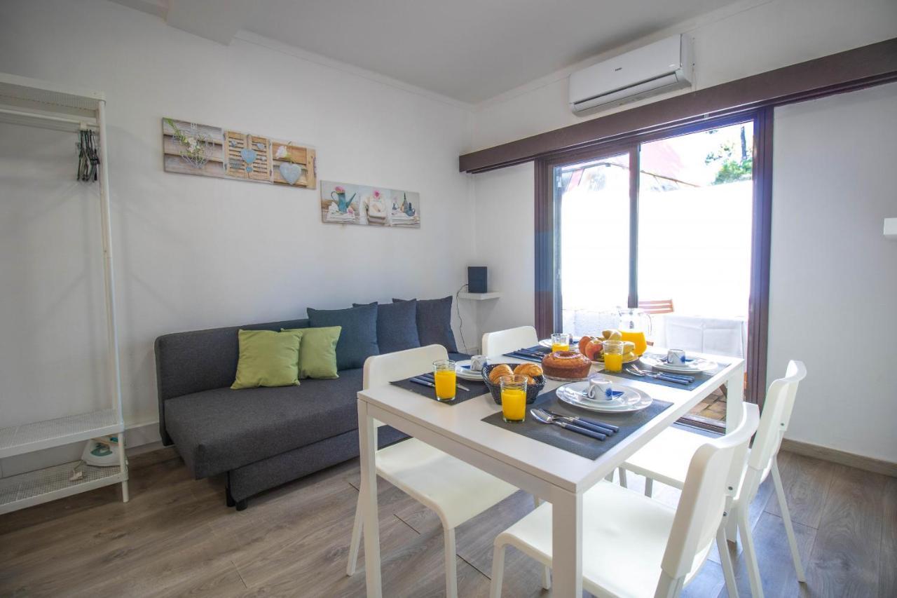 Apartment Golf With Pool By Homing